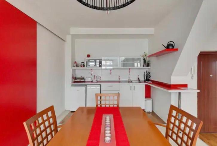 Lenka'S Cozy Red Studio + Lenka'S Cozy Gold Apartment ปราก ภายนอก รูปภาพ